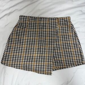 Yellow and brown plaid skort